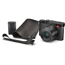 Q2 Digital Camera Traveler Kit Image 0