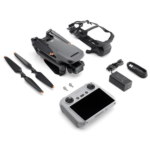 Mavic 3 Classic Drone with RC Controller (Open Box) Image 0
