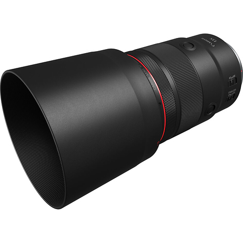 RF 135mm f/1.8 L IS USM Lens Image 4