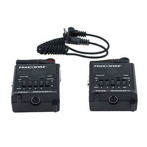 FreeXwire FW89 Set Wireless TTL Flash & Camera Trigger - Pre-Owned