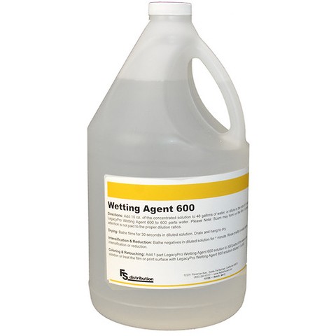 600 Wetting Agent for B&W Film (1 gal) Image 0