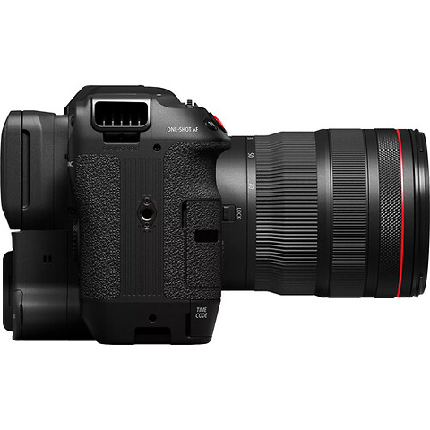 EOS C70 Cinema Camera with RF 24-70mm f/2.8 Lens Image 4