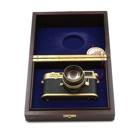 Rare M4-2 Gold Set w/ Summilux 50mm f/1.4 Lens. Barnack 1879-1979 - Pre-Owned Image 5