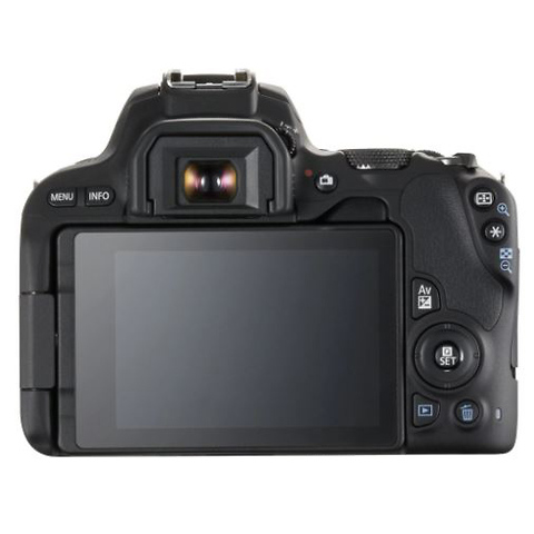 EOS 200D w/18-55mm Lens Kit Black - Pre-Owned Image 1