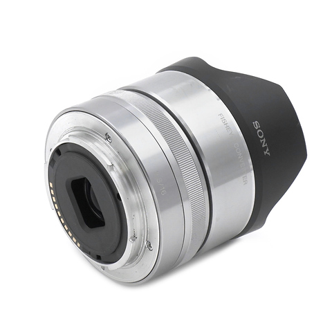 E 16mm f/2.8 Lens with Sony VCLECF1 Fisheye Conversion Lens Silver - Pre-Owned Image 1