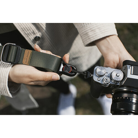 Slide Lite Camera Strap (Sage Green) Image 5