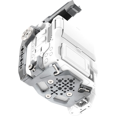 Cage with Top Handle for Canon C80 (Space Gray) Image 6