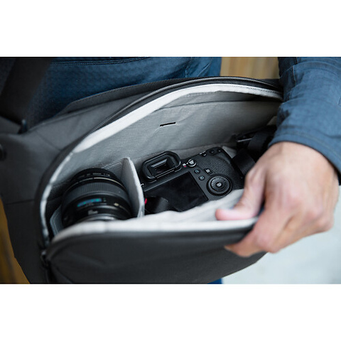 Everyday Sling (Black, 10L) Image 6