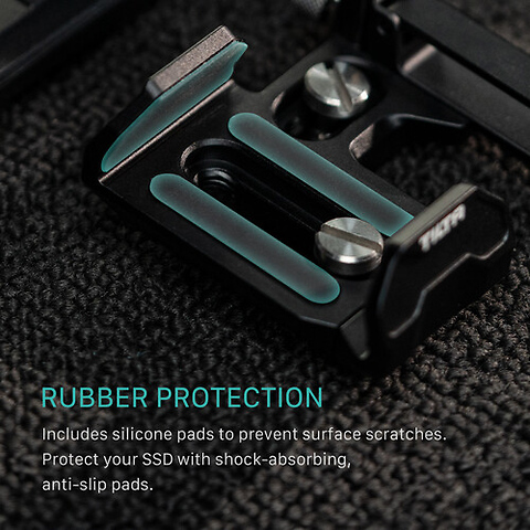 Universal SSD Drive Holder V2 (Black) Image 8