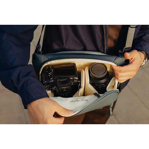 Everyday Sling (Ocean, 6L) Image 4