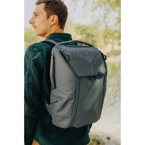 Everyday Backpack (Ocean, 20L) Image 4