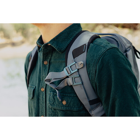 Everyday Backpack (Ocean, 30L) Image 8