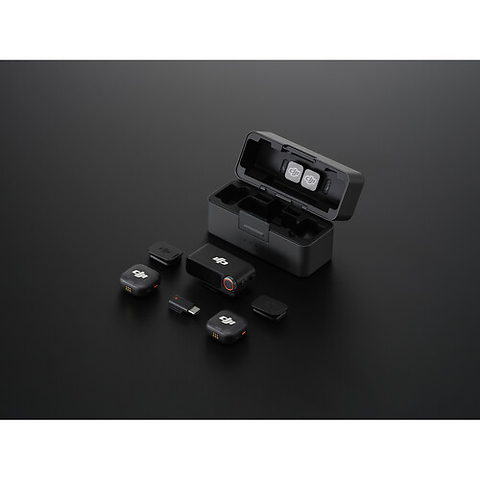 Mic 3 2-Person Compact Wireless Microphone System/Recorder for Camera & Smartphone Image 11