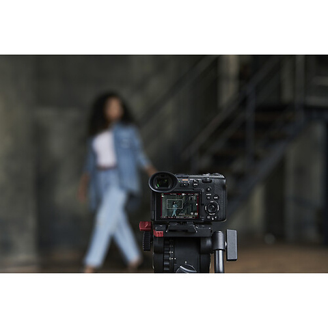 FX2 Digital Cinema Camera Body Image 11