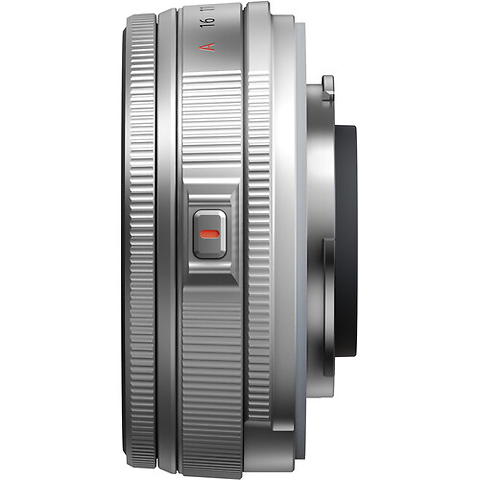 XF 23mm f/2.8 R WR Lens (Silver) Image 3