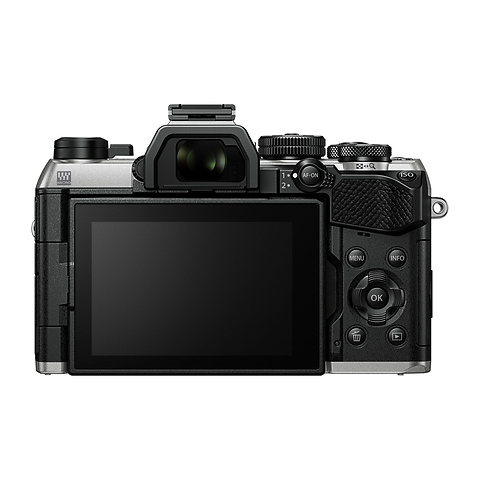 OM-5 Mark II Mirrorless Micro Four Thirds Digital Camera Body (Silver) Image 4