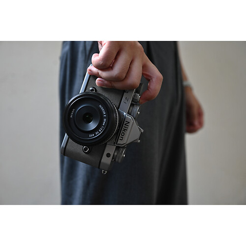 Z f Mirrorless Digital Camera Body (Silver & Stone Gray) Image 7
