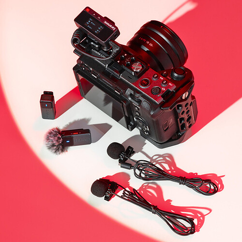 Air 2-Person Mini Wireless Lavalier Microphone System for Mobile Devices, Cameras & Computers (2.4 GHz) Image 8