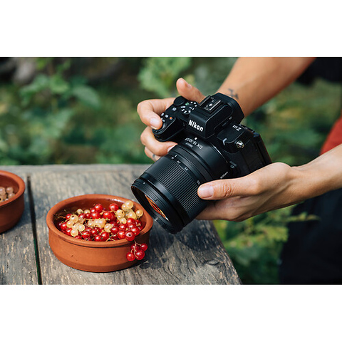 NIKKOR Z DX 16-50mm f/2.8 VR Lens Image 11