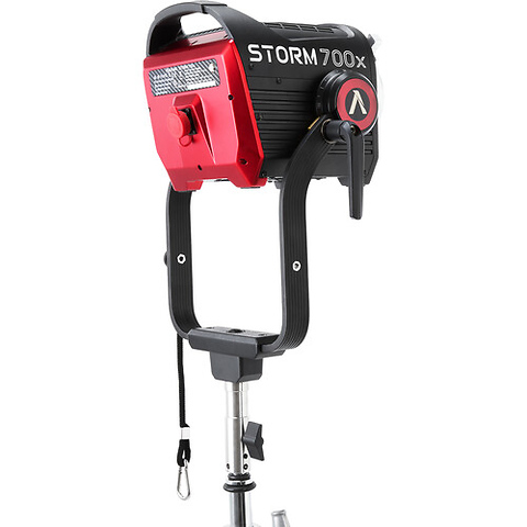 STORM 700x Tunable White LED Monolight Image 9