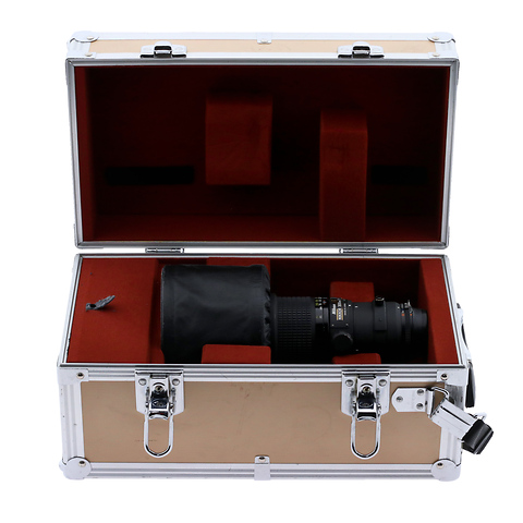ED 300mm f/2.8 AI-S Lens w/CT-302 Trunk & TC-301 2x Teleconverter - Pre-Owned Image 4