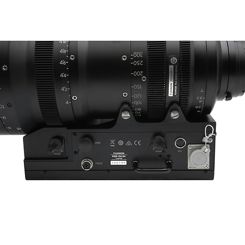 25-300mm T3.5 Cabrio Lens (PL Mount) w/ESM-15A-SA Servo & Case - Pre-Owned Image 5
