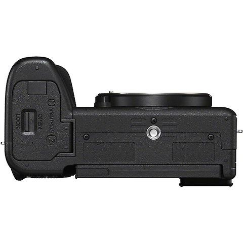 Alpha a6700 Mirrorless Digital Camera with 16-50mm f/3.5-5.6 II Lens Image 4