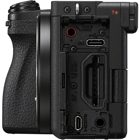 Alpha a6700 Mirrorless Digital Camera with 16-50mm f/3.5-5.6 II Lens Image 5