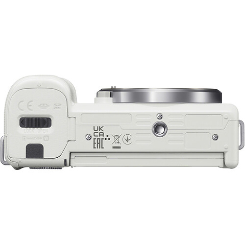 Alpha ZV-E10 Mirrorless Digital Camera with 16-50mm f/3.5-5.6 II Lens (White) Image 6