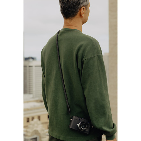 Form Rope Camera Strap (Black, 52.6 in.) Image 4