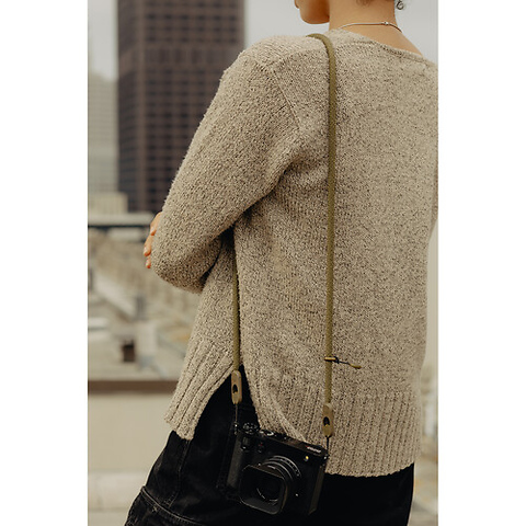 Form Rope Camera Strap (Kelp, 46.7 in.) Image 5