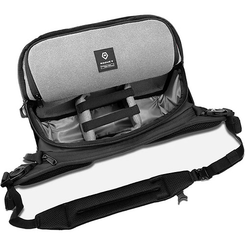 ROGUE V2 Sling Bag (Black, 9L) Image 1