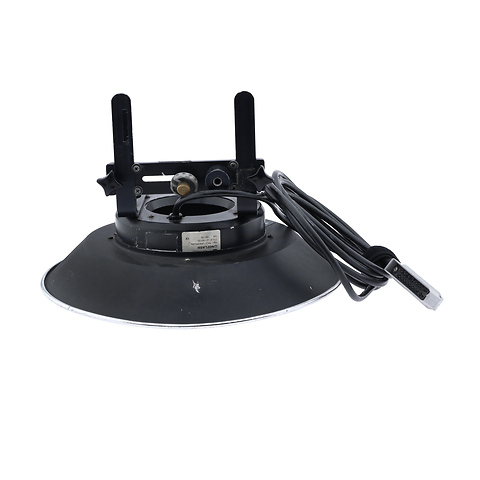 Type 32.460.00 Ringflash (9600J) with 15.5 Beauty Dish - Pre-Owned Image 0