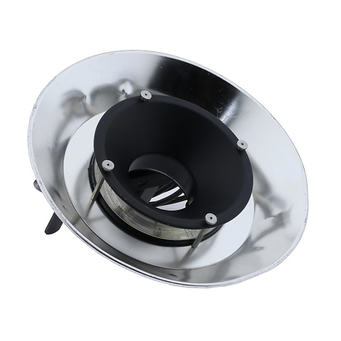 Type 32.460.00 Ringflash (9600J) with 15.5 Beauty Dish - Pre-Owned Image 2