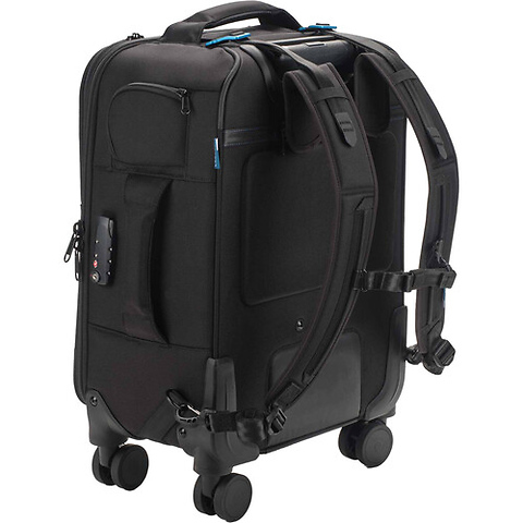 Roadie v2 Spinner 21 International Image 3