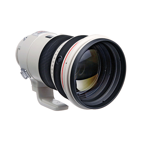 EF 200mm f/2L IS USM Lens - Pre-Owned Image 0