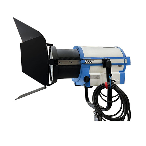 L10-C Color LED Fresnel Stand Mount w/23 Cable & Barn Doors (Blue/Silver) - Pre-Owned Image 3