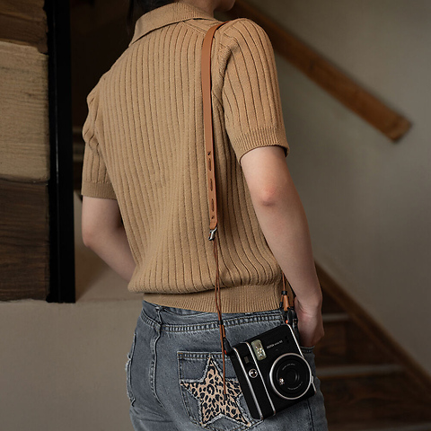 Camera Shoulder Strap Slim (Caramel Brown) Image 3