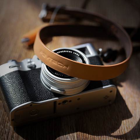 Camera Shoulder Strap Slim (Caramel Brown) Image 2