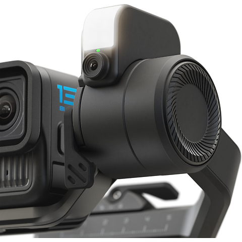 Fluid Pro AI Multi-Device Gimbal Stabilizer with AI Tracking Image 3
