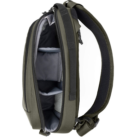 TurnStyle Sling (Greenway, 5L) Image 2