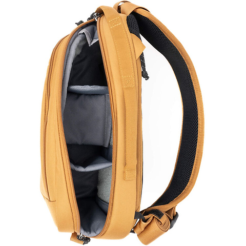 TurnStyle Sling (Golden Hour, 5L) Image 2