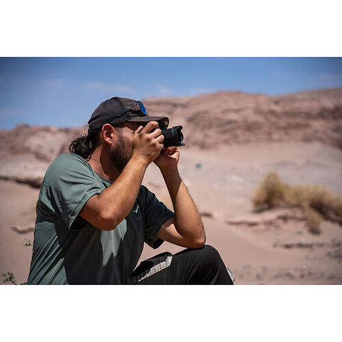 15mm f/1.4 DC Contemporary Lens for Canon RF Image 5