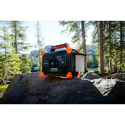 Recon 300 Solar Generator (270Wh, 300W) Image 10