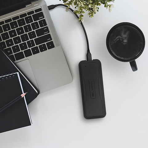 1TB Atom EV USB 3.2 Gen 2 Type-C External SSD Image 3