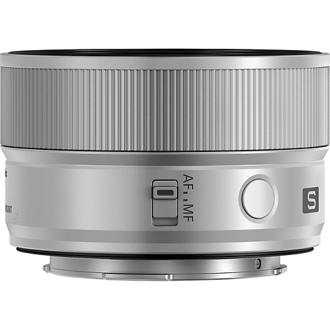 LUMIX S 20mm f/2.5 Lens (Silver) Image 2