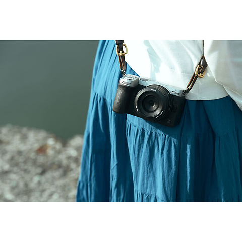 Z5IIC Mirrorless Digital Camera Body (Silver) Image 9