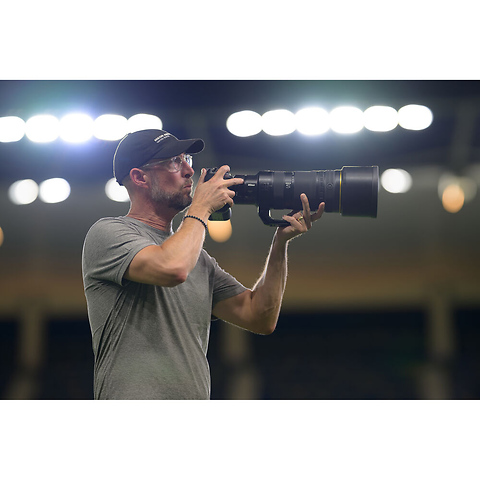 NIKKOR Z 120-300mm f/2.8 TC VR S Lens Image 7