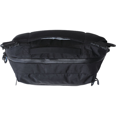 Kiboko City Sling with Photo Insert (Black, 6L) Image 8