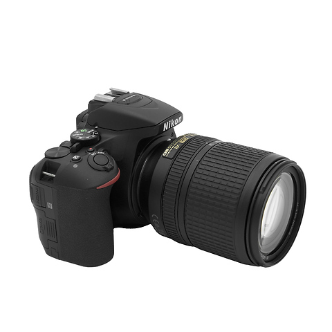 D5600 DSLR Camera with 18-140mm Lens Kit - Pre-Owned Image 2